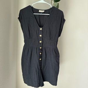 Black Linen Romper 🖤